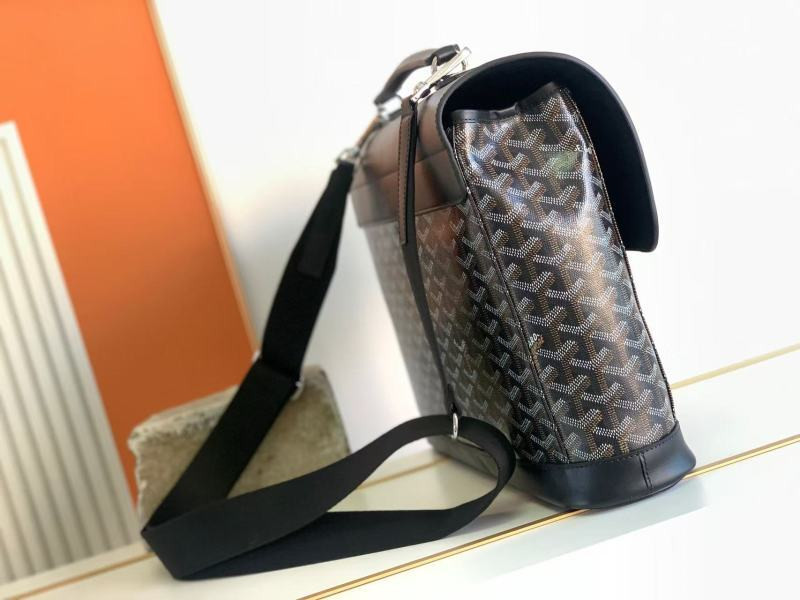 G09ard citadin pm messenger bag