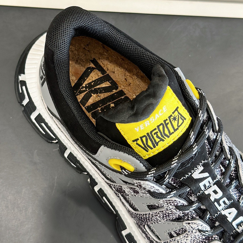 VERSACE Trigreca Low Top Sneaker