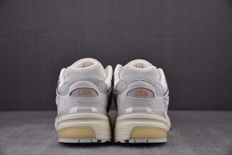 New Balance 992 White Silver (2021) - M992MD