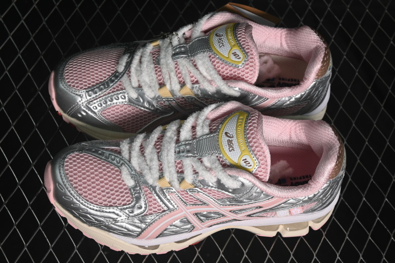 As1cs vandy the pink gel-nimbus 10.1 strawberry cream 1203a865-702