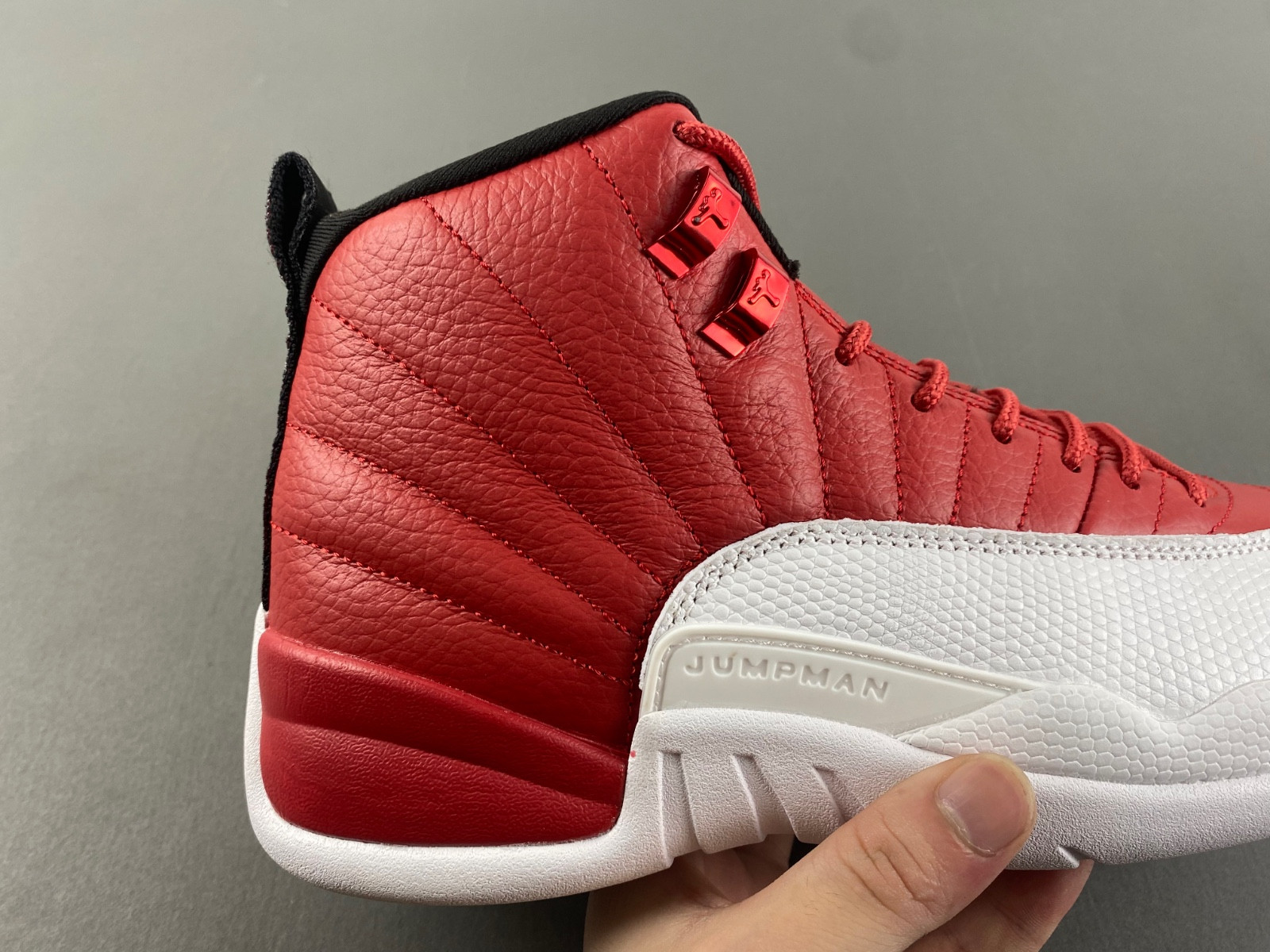 Air Jordan 12 Retro