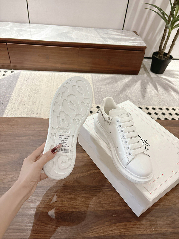 a1exa*der Mcqv*en sneaker