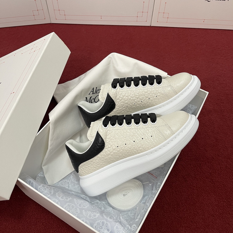 a1exa*der Mcqv*en sneaker