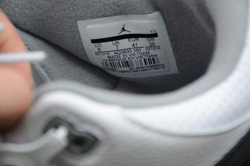 Jordan 3 Retro Tinker Hatfield AQ3835-160