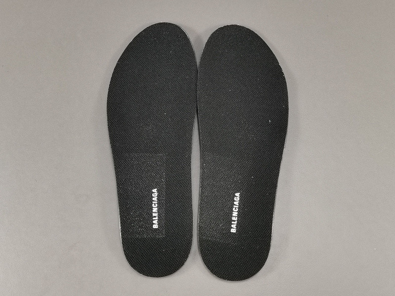 Ba*len*cia*ga track trainer 