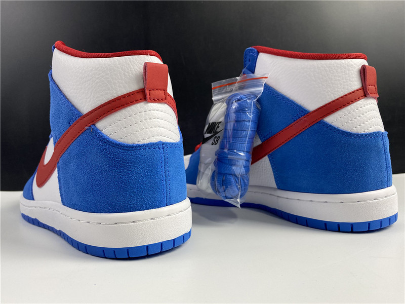 NIKE SB DUNK HIGH "DOREAMON" CI2692-400