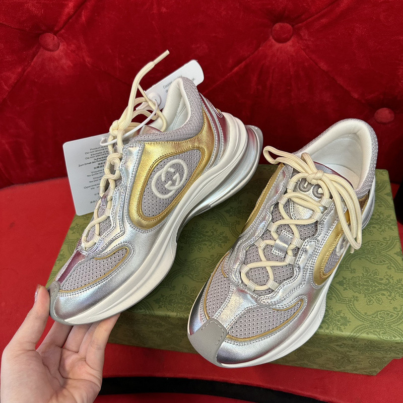 G*u*i run lace-up sneakers