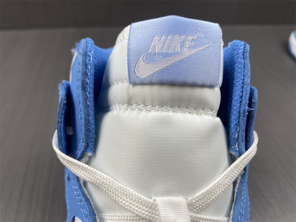 NIKE SB DUNK HIGH “ALUMINUM” DD1869-107