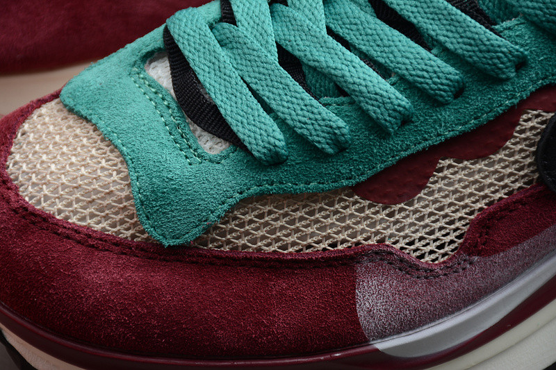 sacai x Nike VaporWaffle 5K BV0073-102