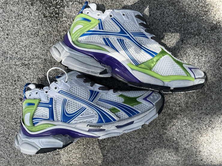 Ba1en*iaga runner 772774-w3rmu-9043