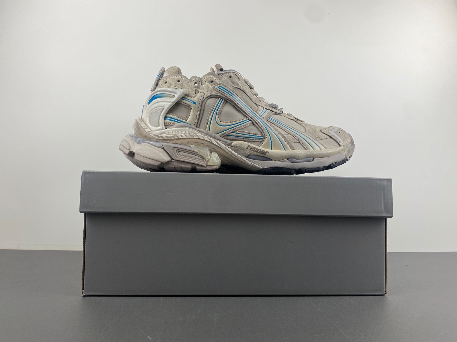 Ba*len*cia*ga runner 772774-w3rny-2240