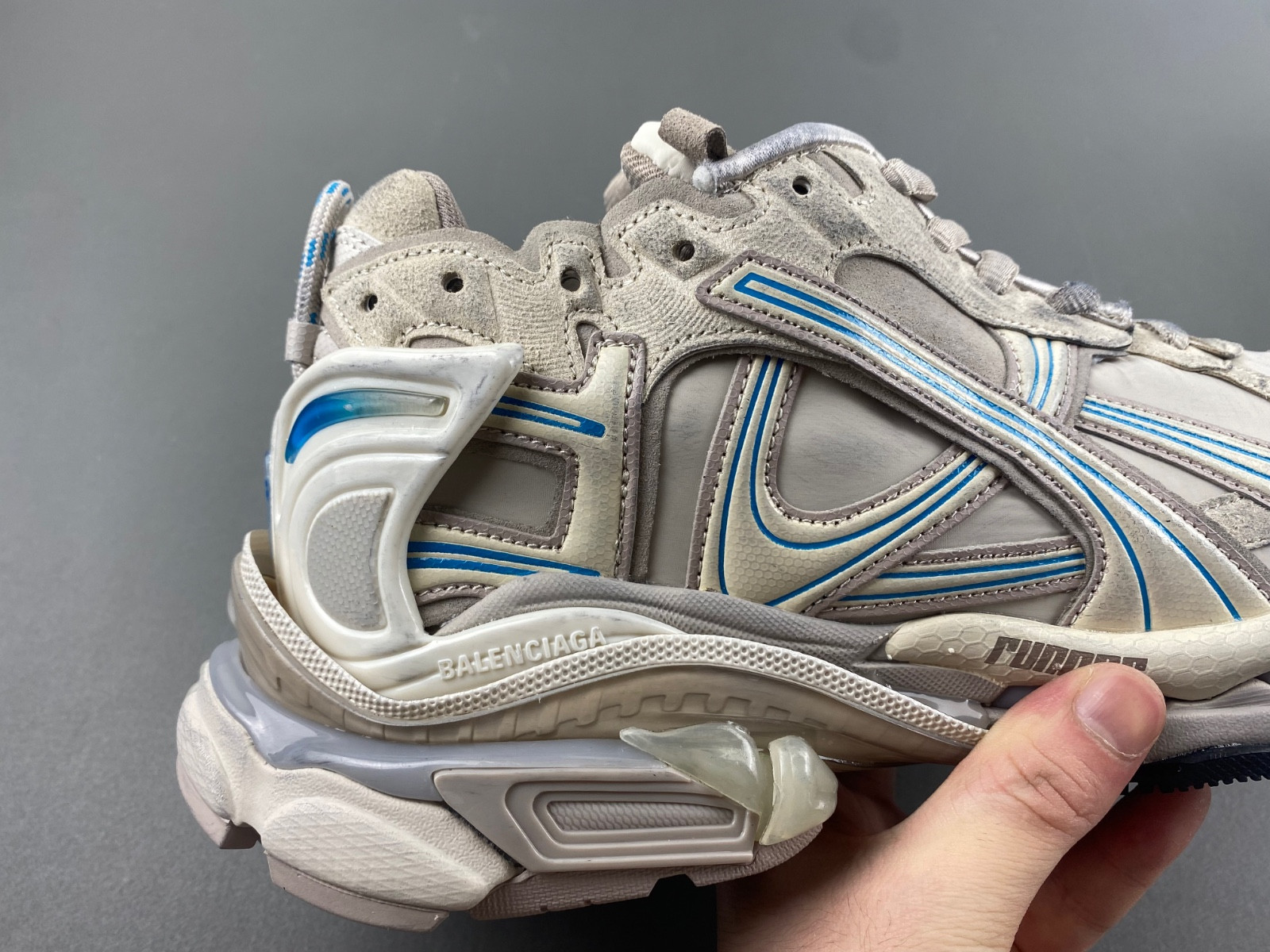 Ba*len*cia*ga runner 772774-w3rny-2240