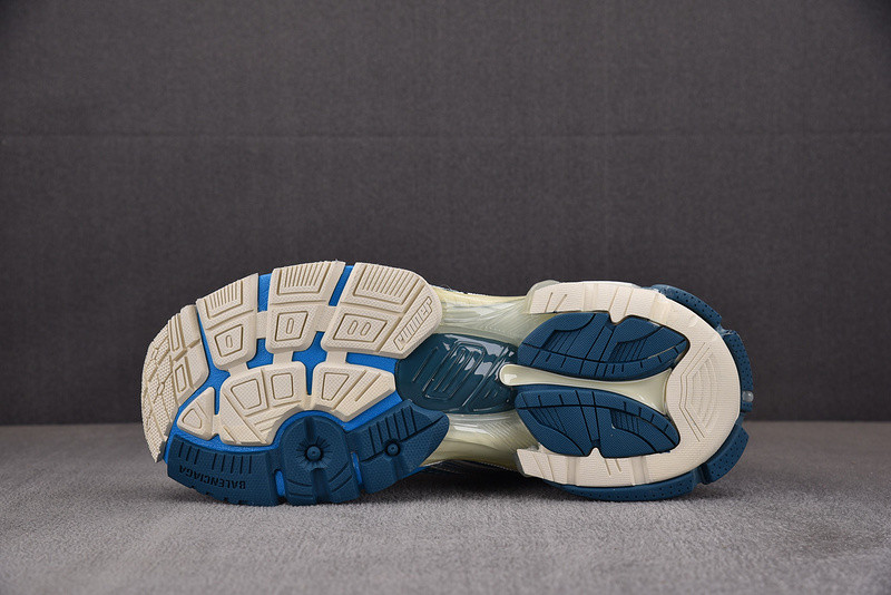 Ba1en*iaga runner 772774-wrnmt-4896