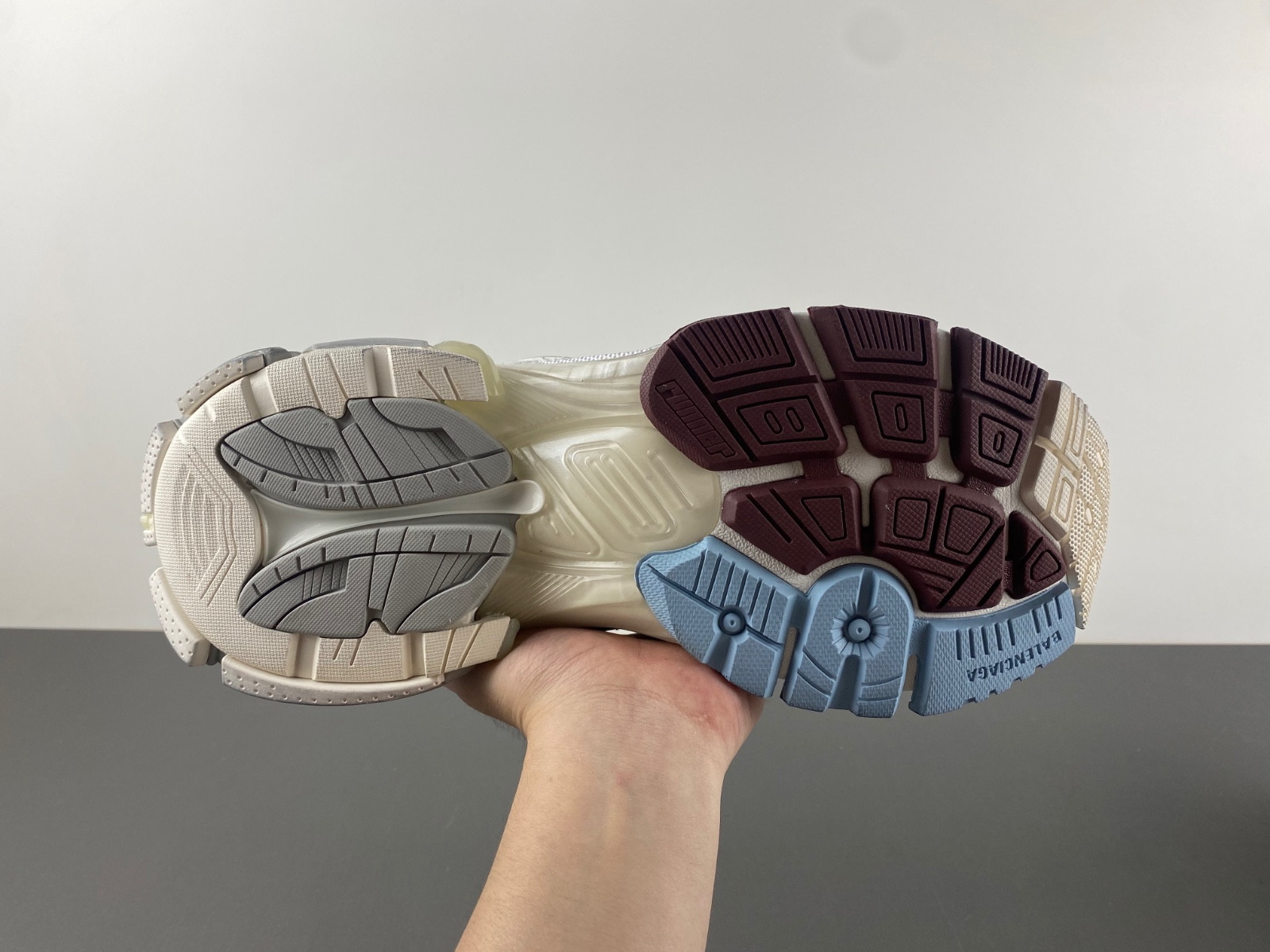 Ba1en*iaga runner 772774-wrung 3120