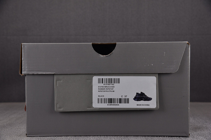 Ba1en*iaga runner 7813793-wrucu 1000