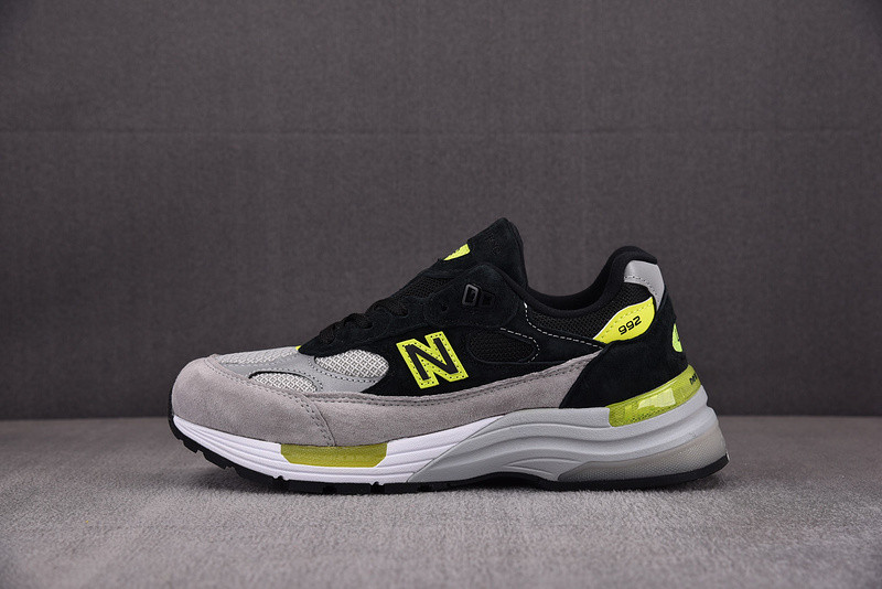 New Balance 992 MiUSA Black Grey Volt Men