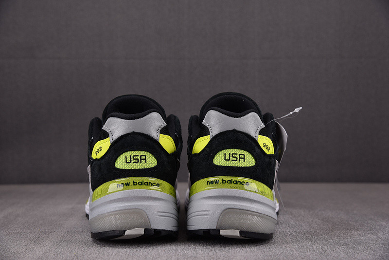 New Balance 992 MiUSA Black Grey Volt Men