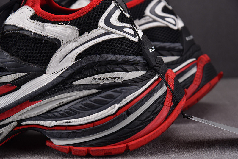 Ba1en*iaga black&red platform sneaker