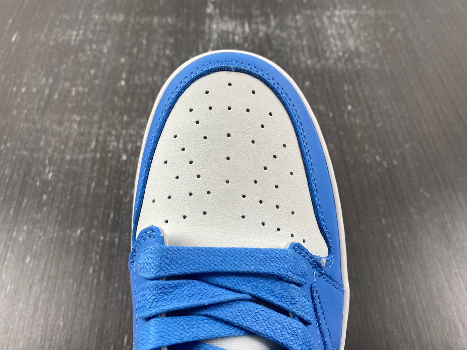 OFF-WHITE x Travis Scott x Air Jordan 1 OW DM7866-180