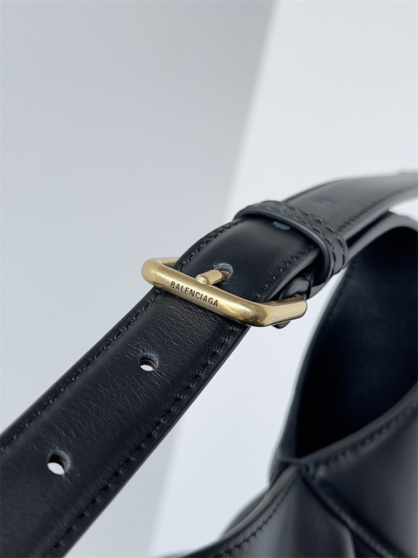 Ba1en*iaga bel air large hobo bag