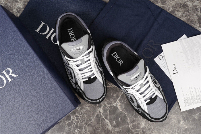 DR B30 SNEAKER