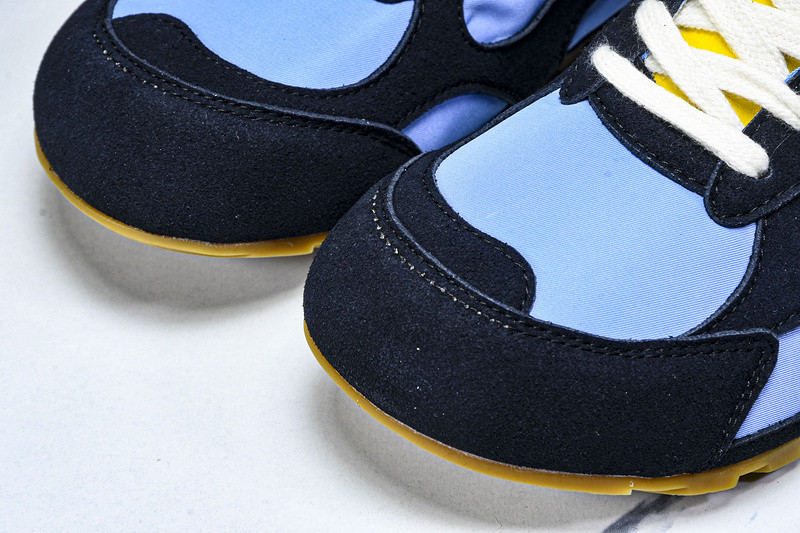 b0tt*ga Ven*ta orbit sneaker