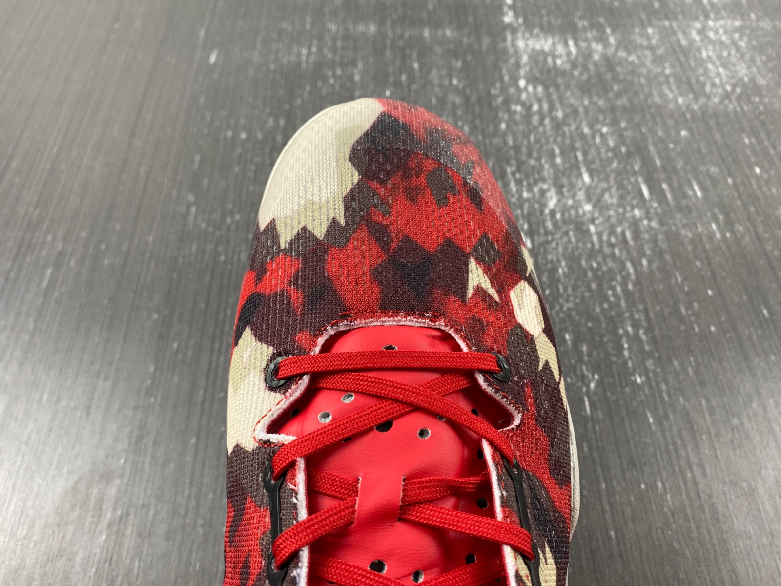 Nike Kobe 8 Milk Snake - 555035-601