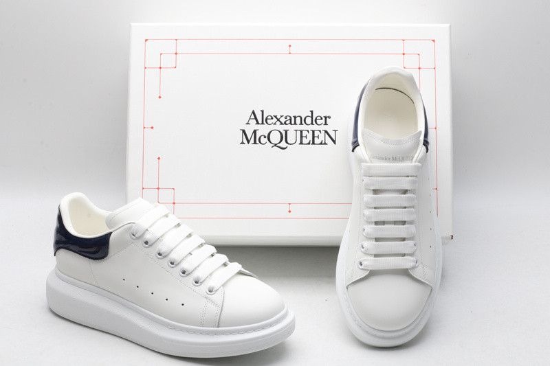 a1exa*der Mcqv*en sneaker（dark blue）