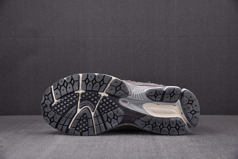 New Balance 2002R "Protection Pack" - M2002RDY