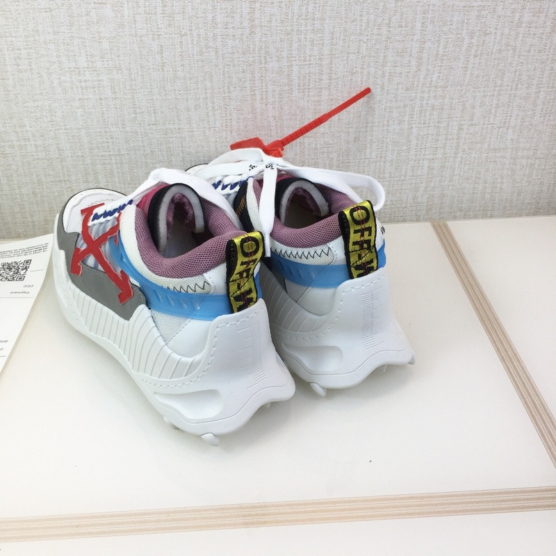 OW C/O ODSY-1000 SPORTS SHOES