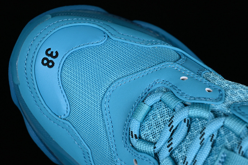 Ba*len*cia*ga triple s 536737 w1gr2 0127