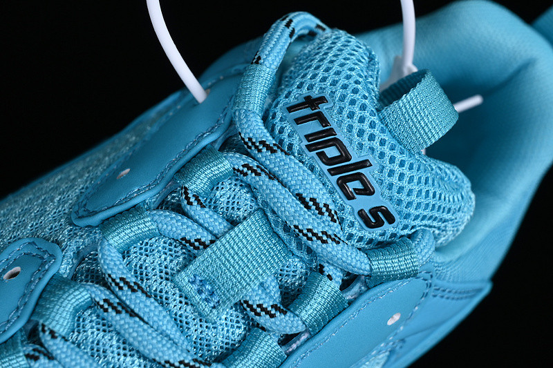 Ba*len*cia*ga triple s 536737 w1gr2 0127