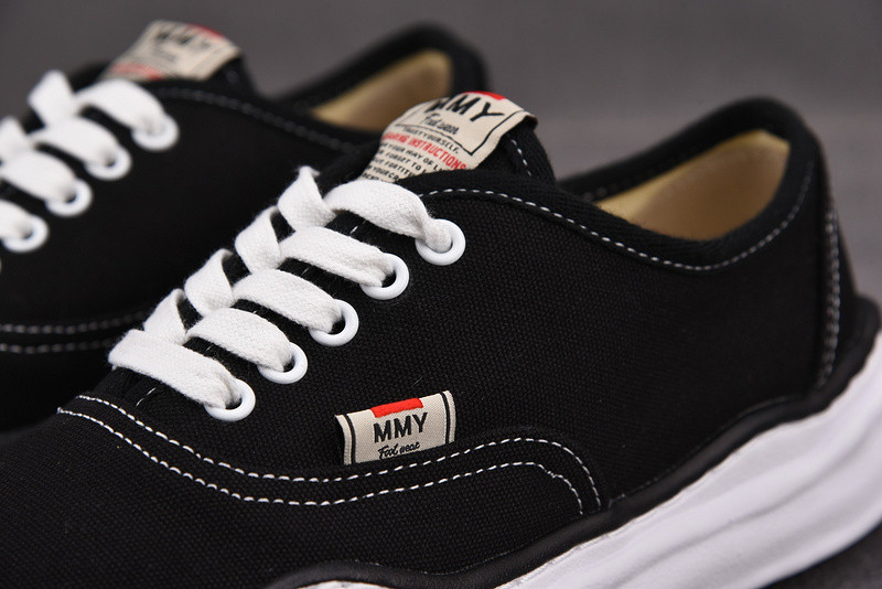 Ma*s*n mihara sneakers