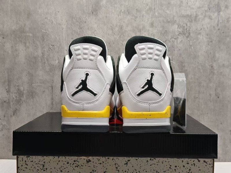 Air Jordan 4 Tour Yellow 2026 IO2463-102