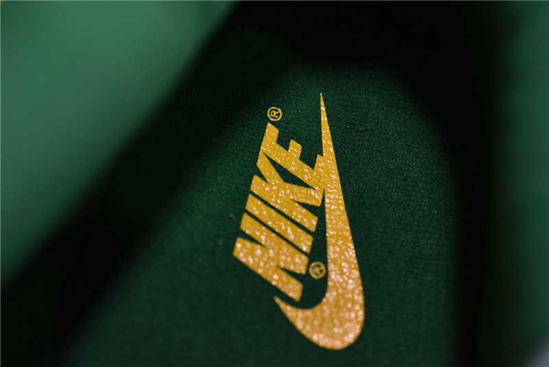 Nike Dunk Low Brazil CU1727-700