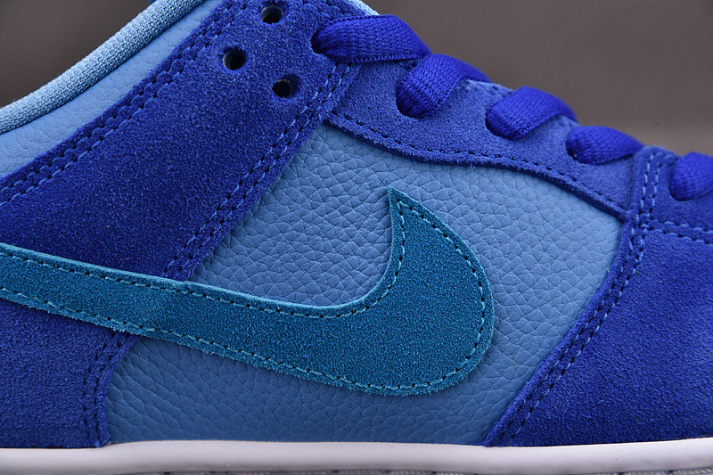 Nike SB Dunk Low Blue Raspberry DM0807-400