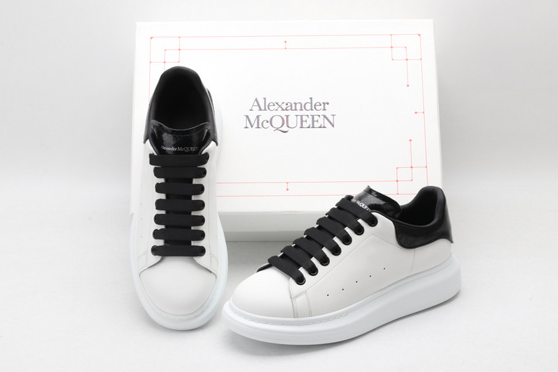 a1exa*der Mcqv*en sneaker