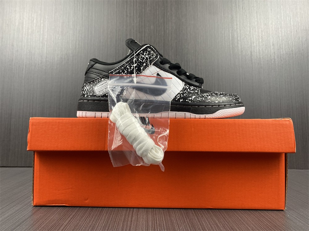 NIKE SB DUNK LOW PREMIUM GS