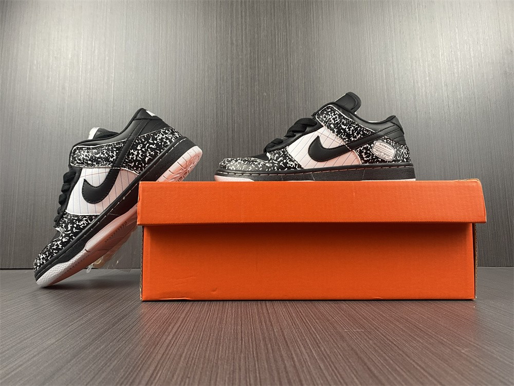 NIKE SB DUNK LOW PREMIUM GS