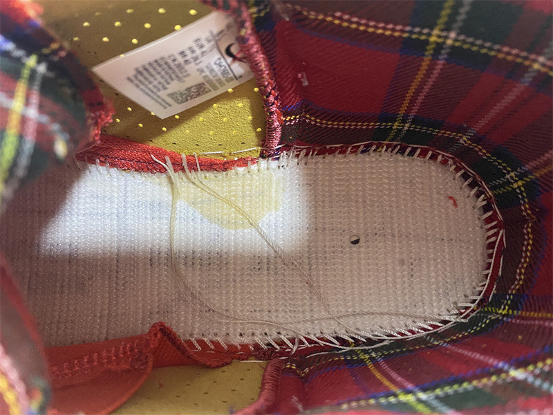 ISHOD WAIR X MAGNUS WALKER X NIKE SB DUNK HIGH DH7683-100