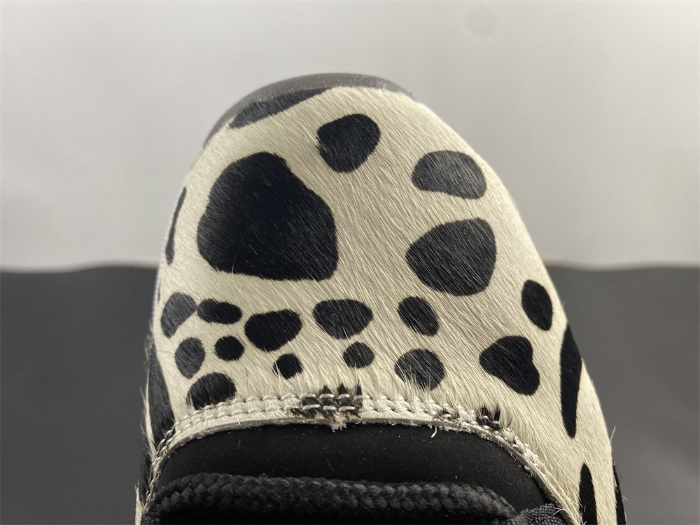 AIR JORDAN 11 “ANIMAL INSTINCT” AR0715-010