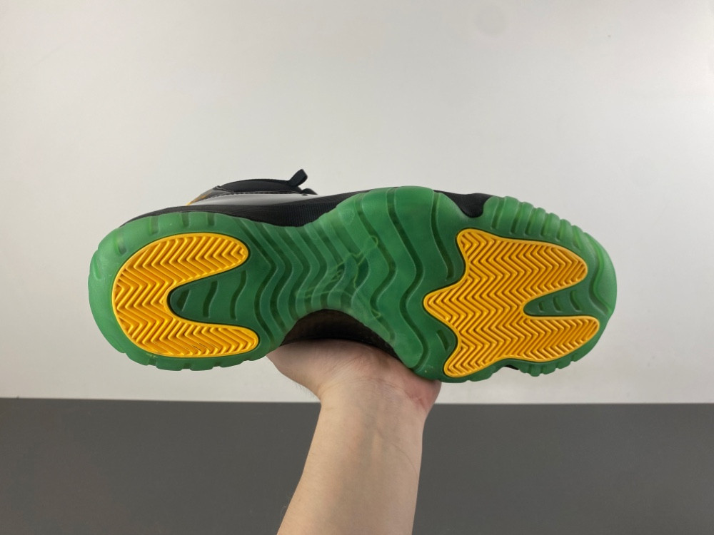Air Jordan 11 CT8012-037