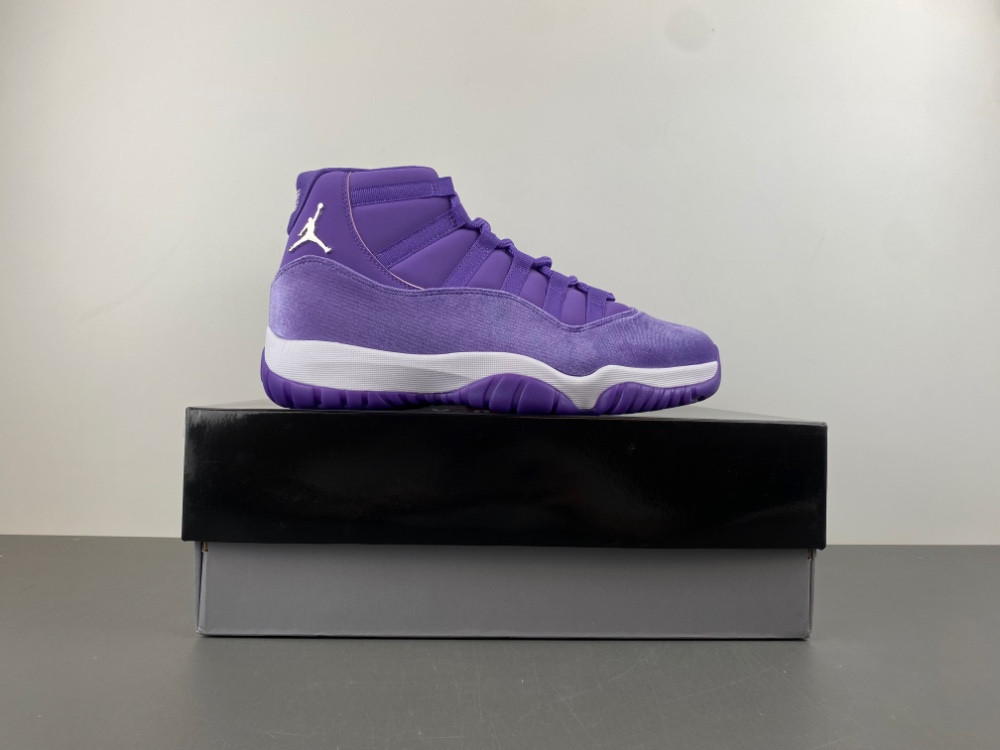 Air Jordan 11 Purple Rain Prince