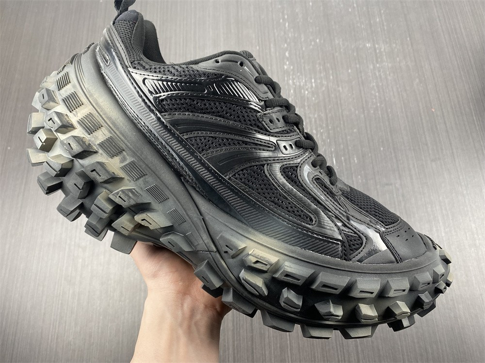 Ba*len*cia*ga bouncer chunky-sole sneakers