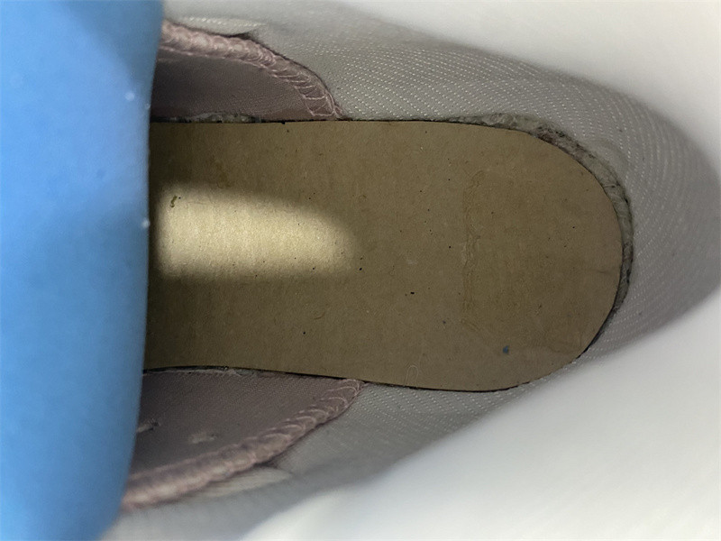 AIR JORDAN 6 “GOLD HOOPS” DH9696-100