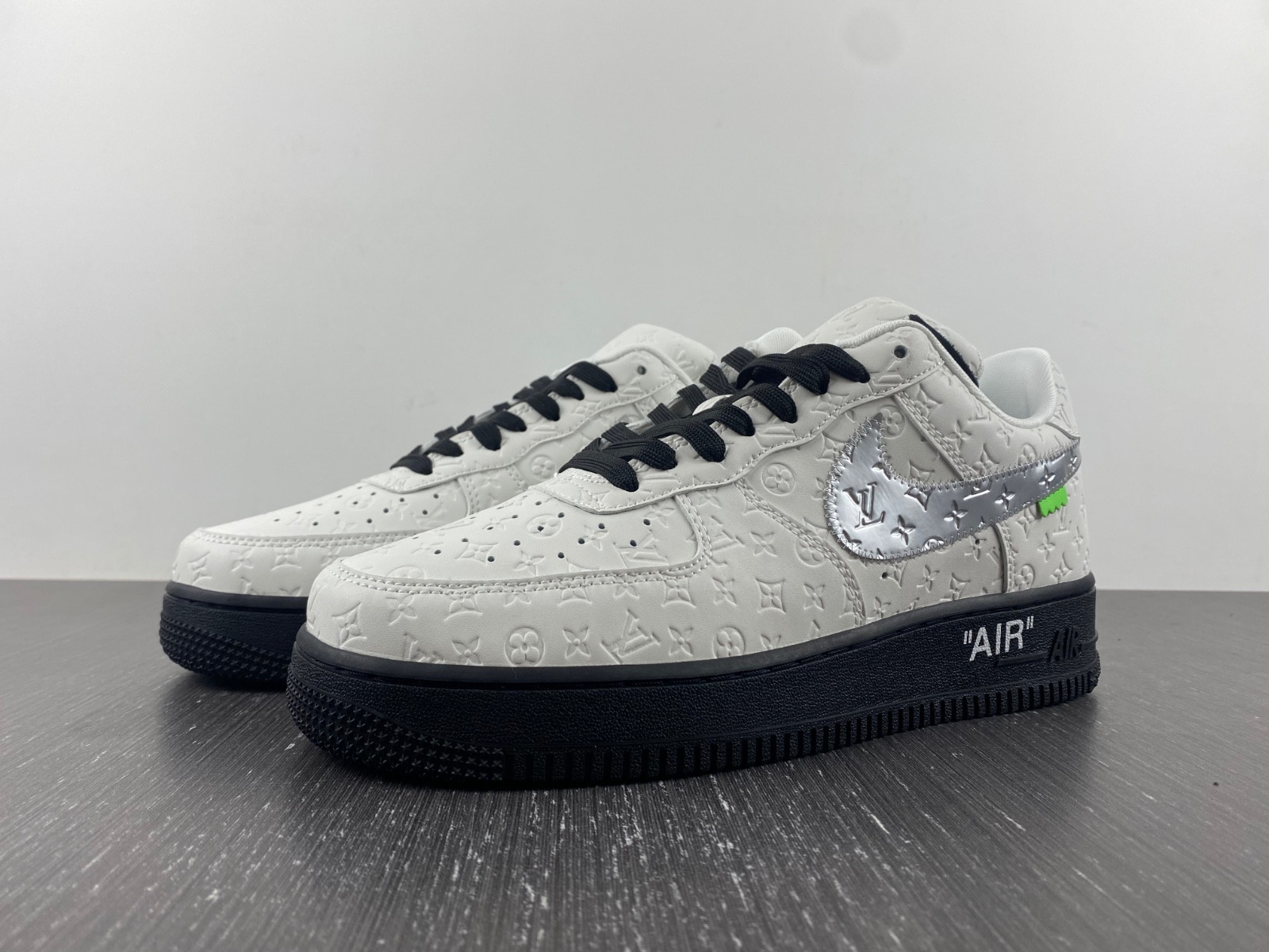 NIKE AIR FORCE 1 LOW BY VIRGIL ABLOH
