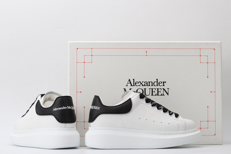 a1exa*der Mcqv*en sneaker