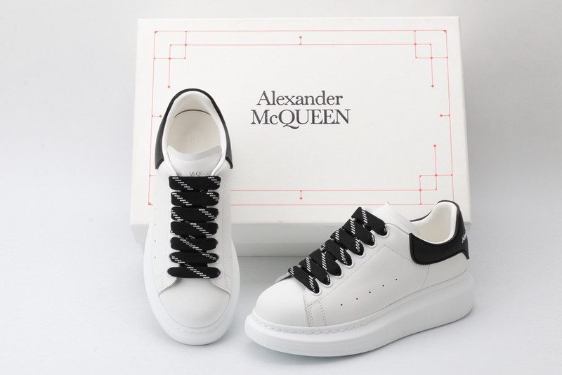 a1exa*der Mcqv*en sneaker
