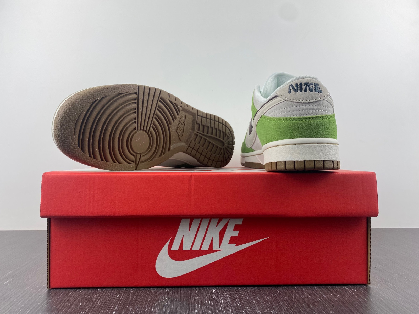 Nike Dunk Low SE "85" | DO9457-100