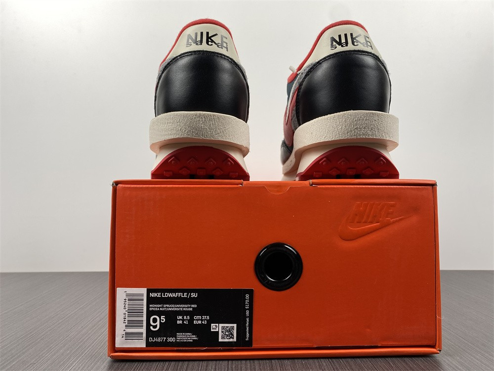 Nike LD Waffle sacai Undercover Maroon DJ4877-300
